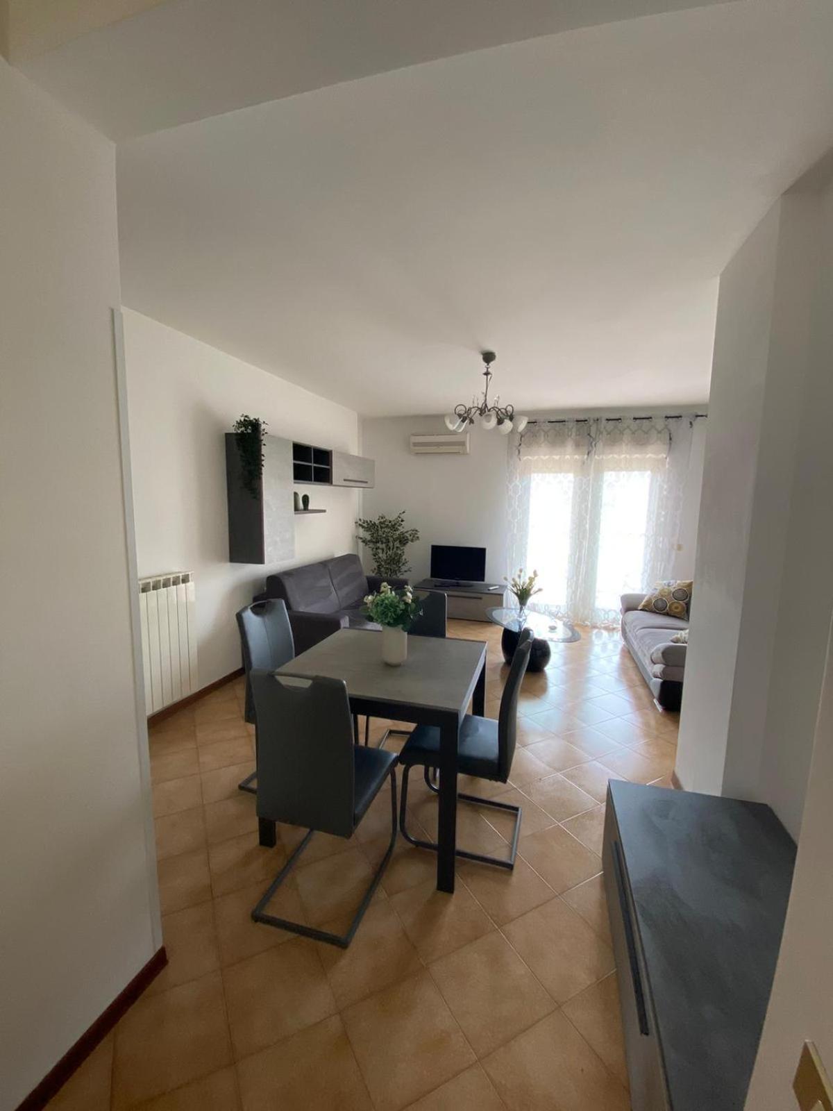 Apartament Il Tulipano Civitavecchia Zewnętrze zdjęcie