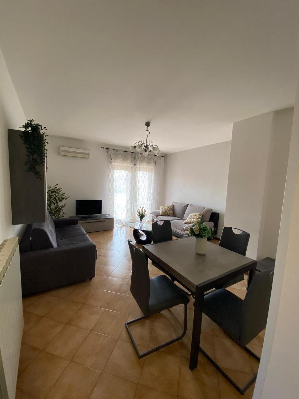 Apartament Il Tulipano Civitavecchia Zewnętrze zdjęcie